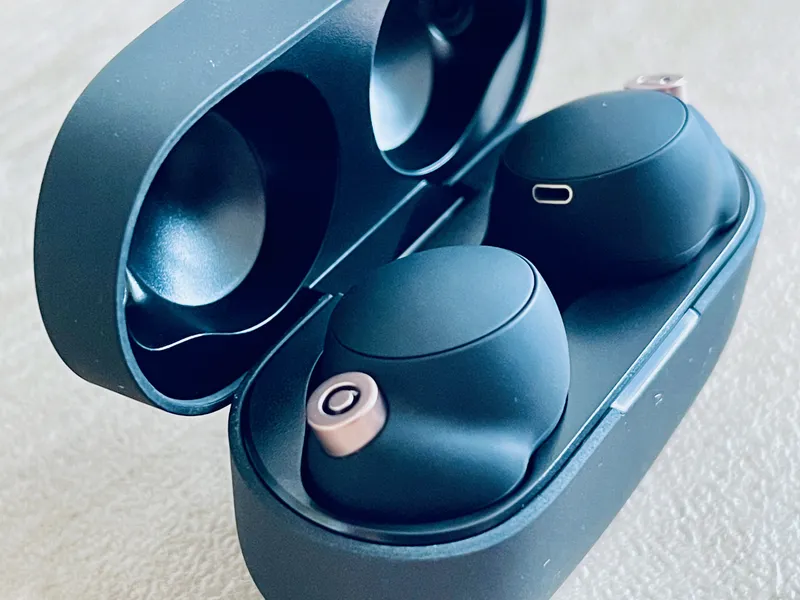 Sony WF1000XM4 Update lässt euch zwei Endgeräte simultan verbinden