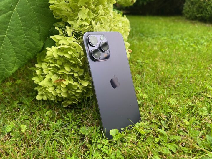 Gerücht: Apple iPhone 15 lädt auf vielen Qi-Ladepads schneller