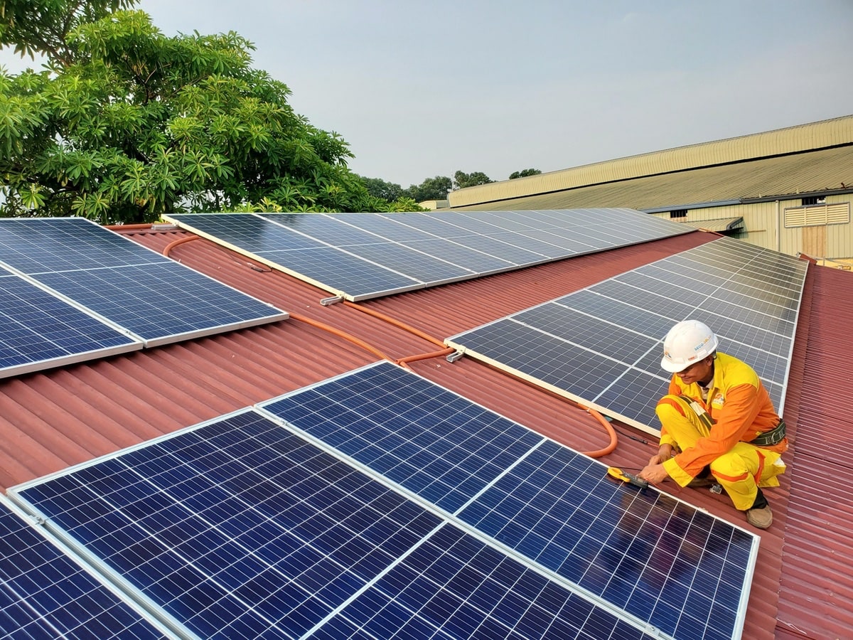 Seit 1. Januar 2023: Umsatzsteuer entfällt bei Kauf und Installation von  Photovoltaikanlagen