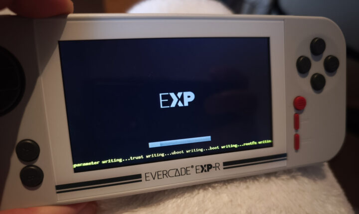 Der Update-Prozess mutet recht rustikal an, funktioniert aber einwandfrei.